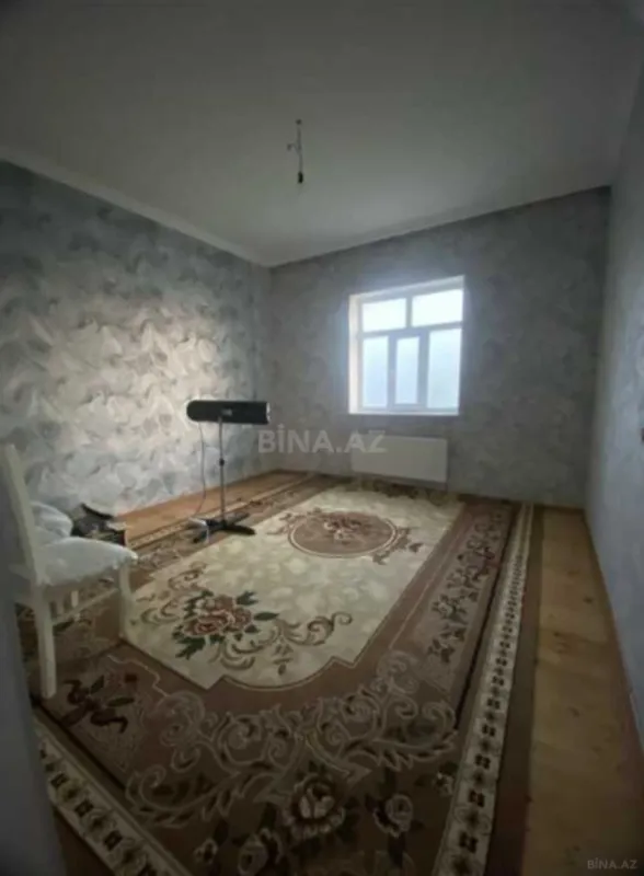 Satılır 8 otaqlı həyət evi 528 m²