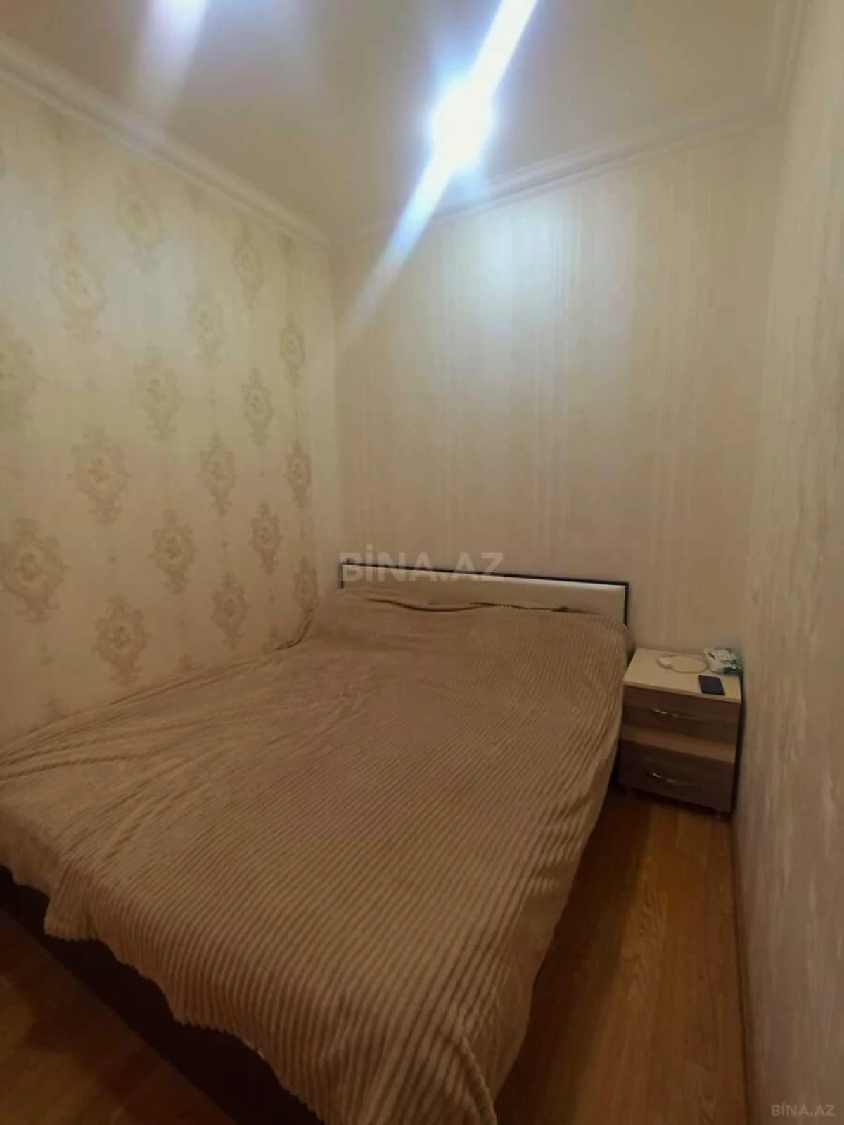 Kirayə verilir 2 otaqlı mənzil 60 m²