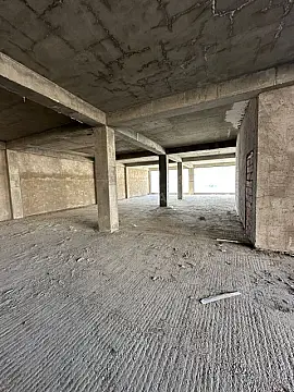 Satılır obyekt 460 m²