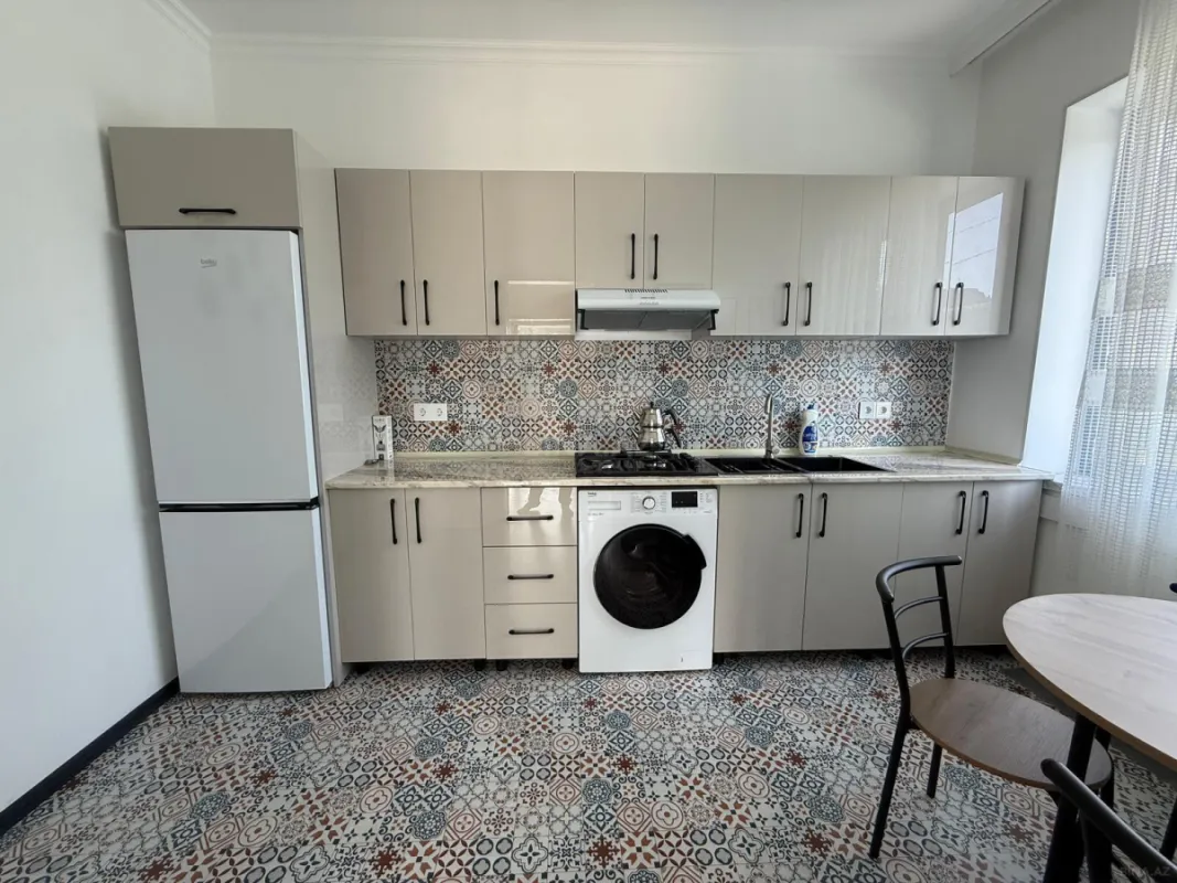 Kirayə verilir 4 otaqlı həyət evi 120 m²