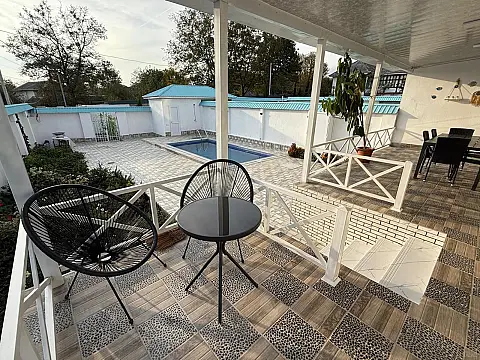 Kirayə verilir 4 otaqlı həyət evi 120 m²