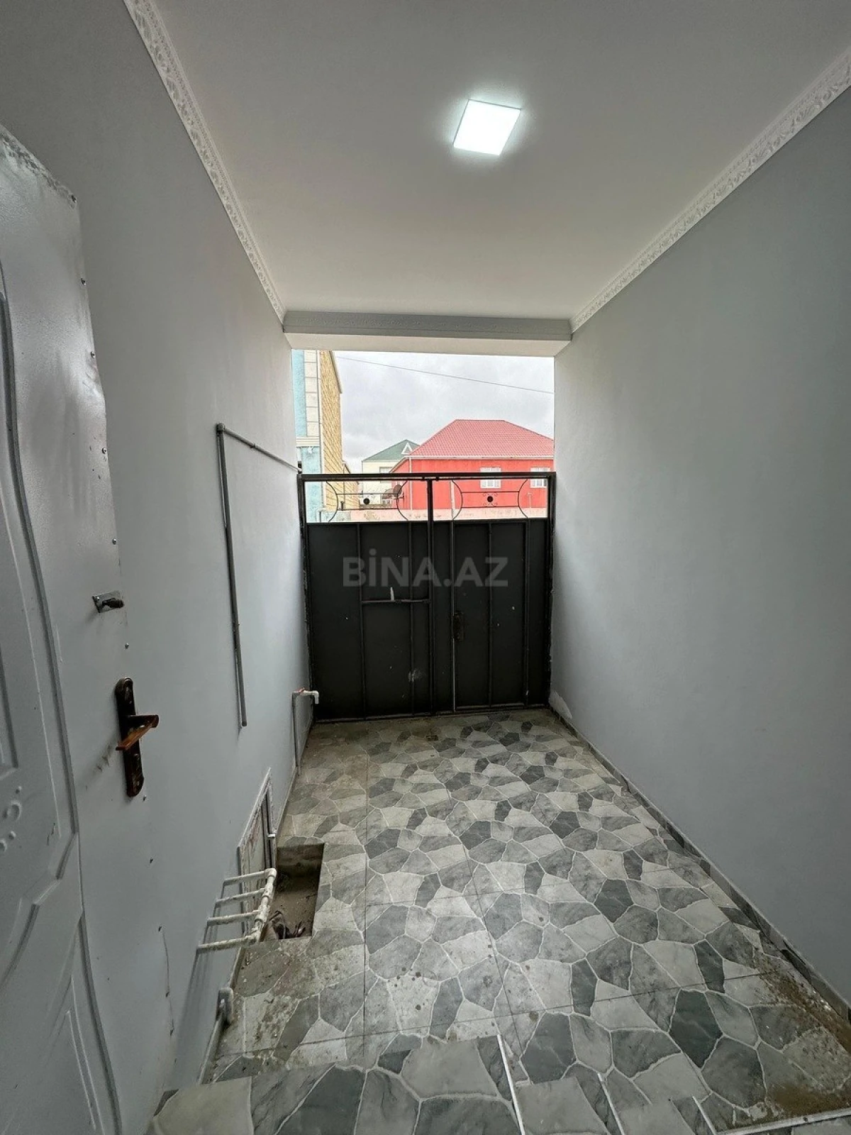 Satılır 4 otaqlı həyət evi 120 m²