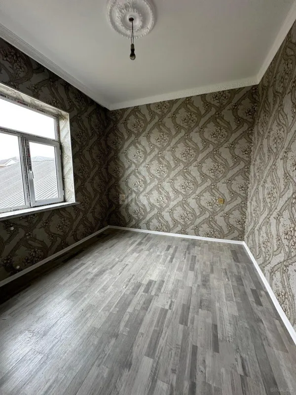 Satılır 4 otaqlı həyət evi 120 m²