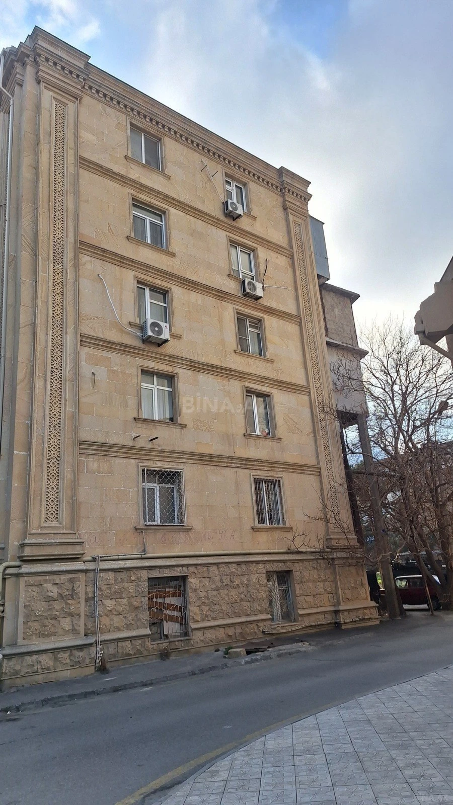 Satılır 2 otaqlı mənzil 50 m²
