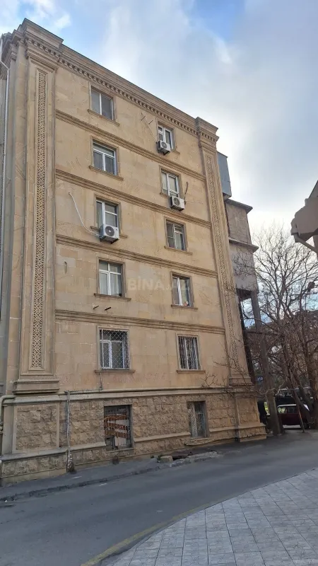 Satılır 2 otaqlı mənzil 50 m²