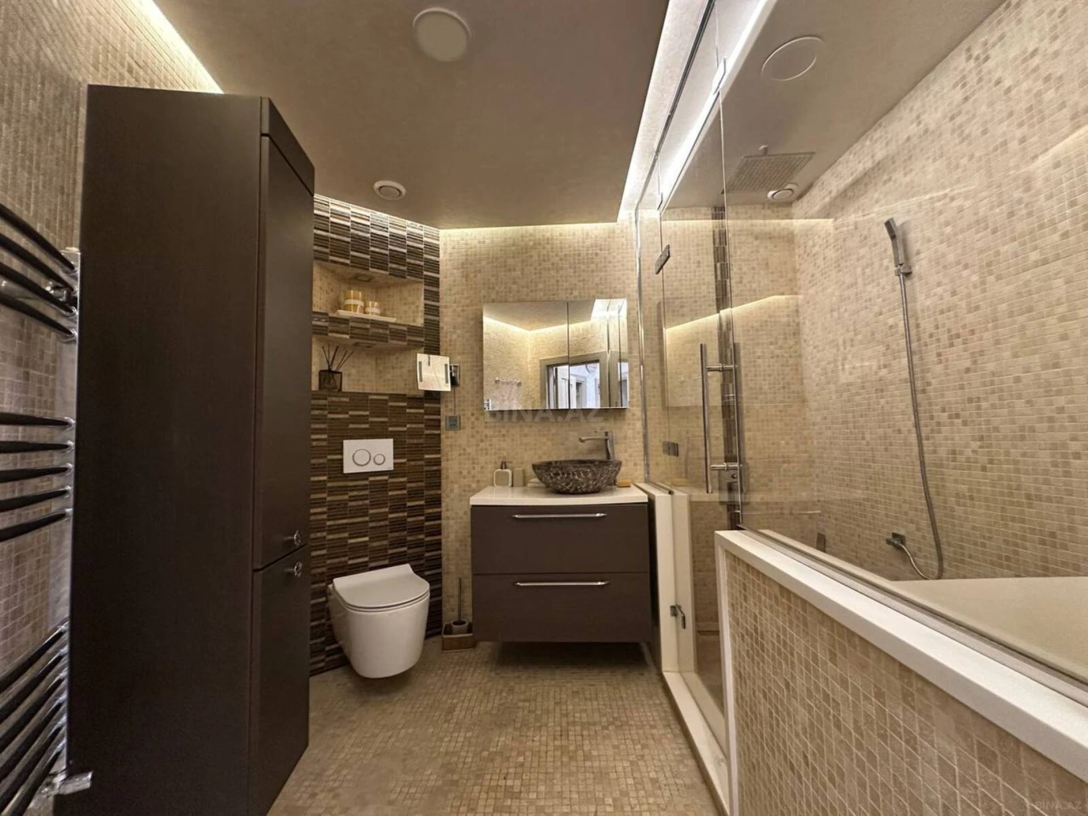 Satılır 3 otaqlı mənzil 92 m²