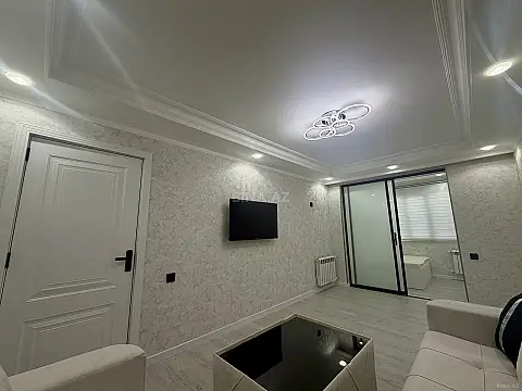 Satılır 2 otaqlı mənzil 38 m²
