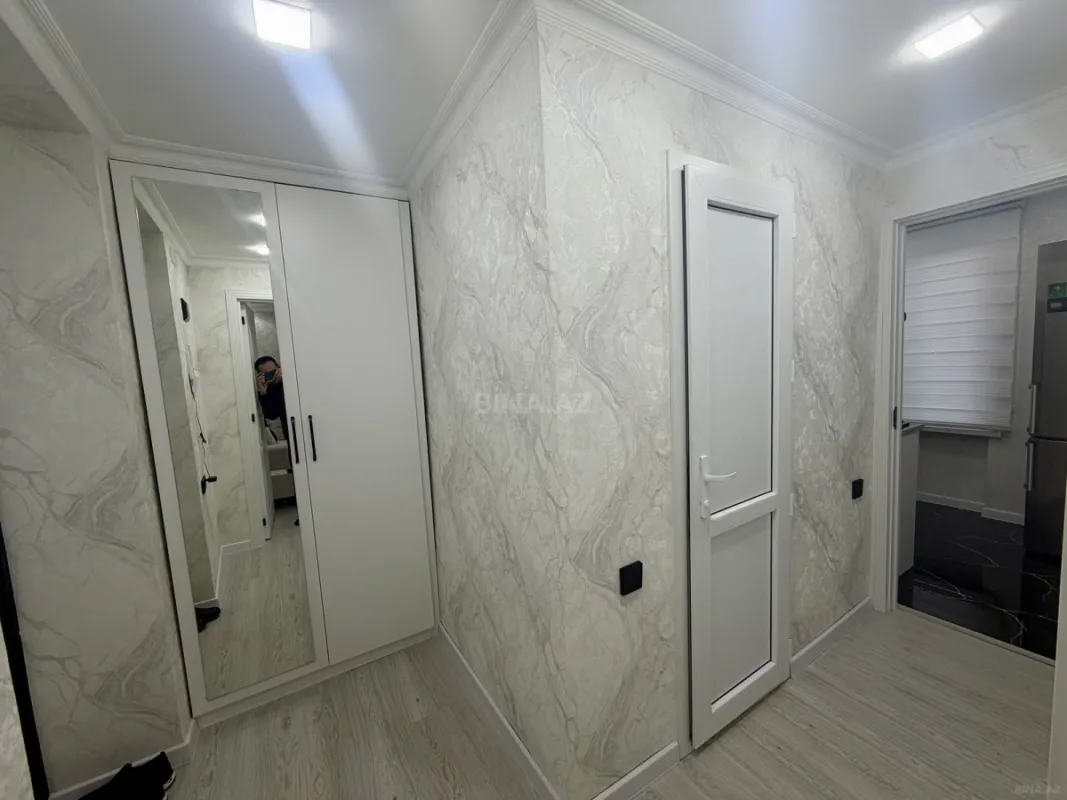 Satılır 2 otaqlı mənzil 38 m²