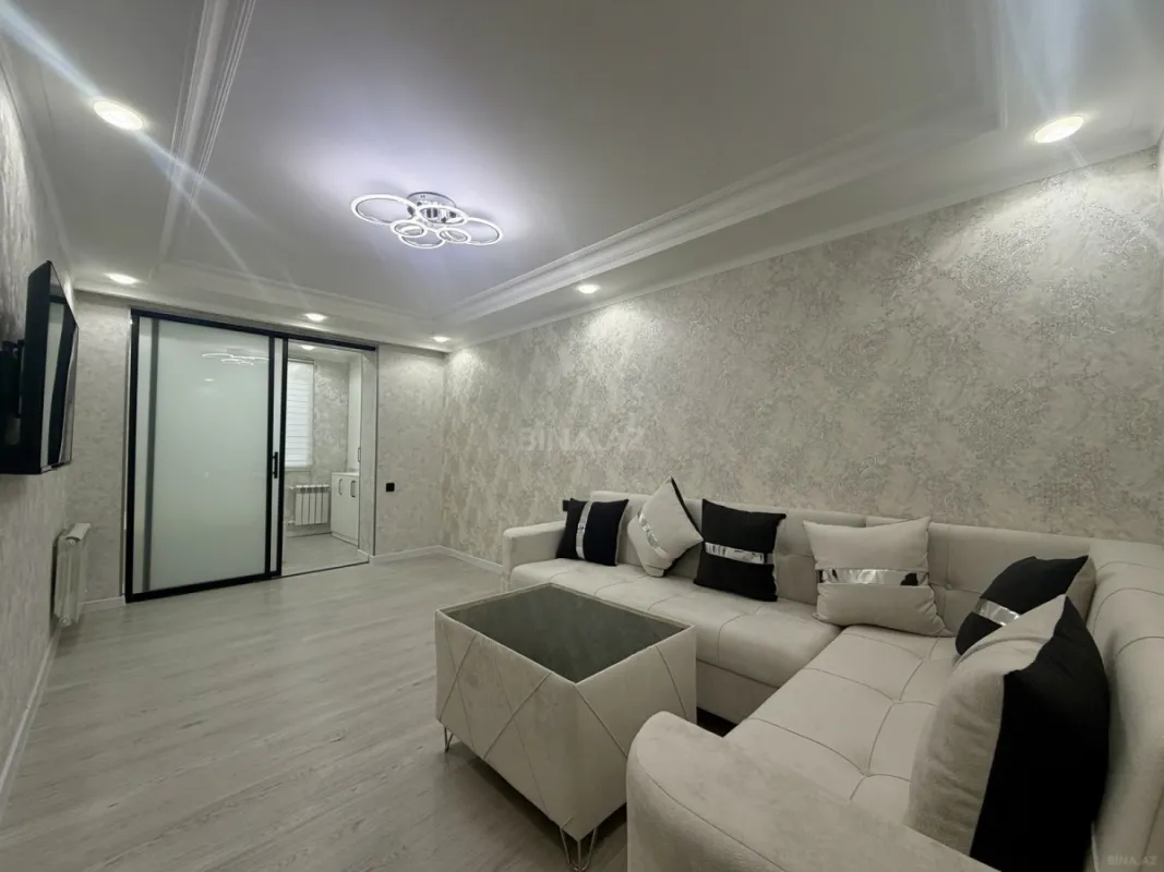 Satılır 2 otaqlı mənzil 38 m²