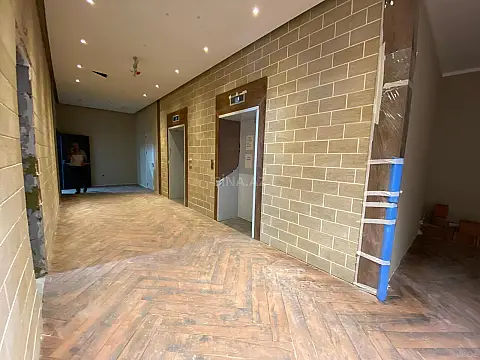 Satılır 3 otaqlı mənzil 157 m²