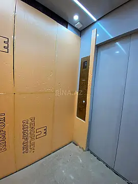 Satılır 3 otaqlı mənzil 157 m²