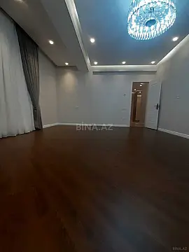 Kirayə verilir 4 otaqlı mənzil 150 m²