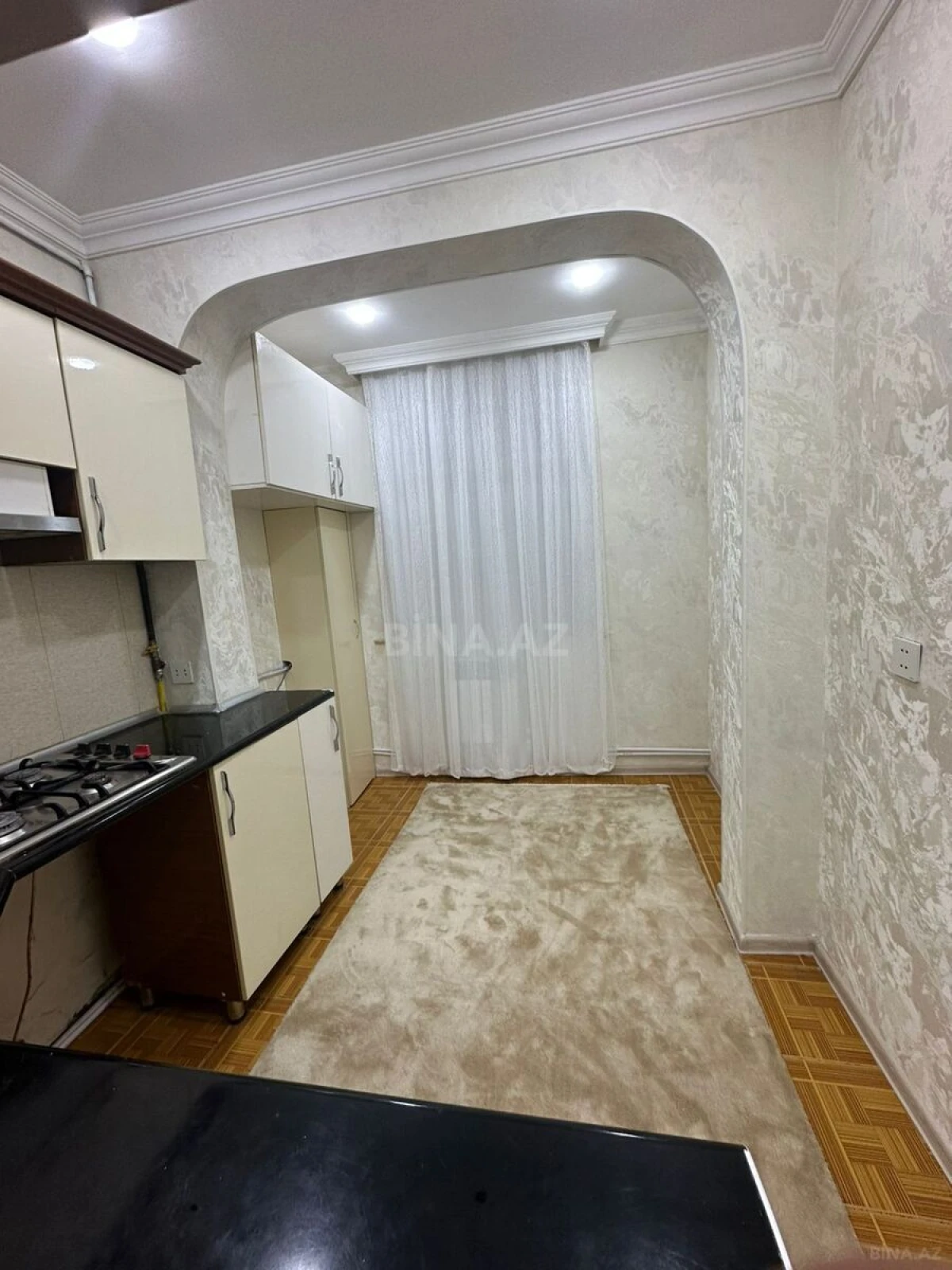 Satılır 2 otaqlı mənzil 58 m²