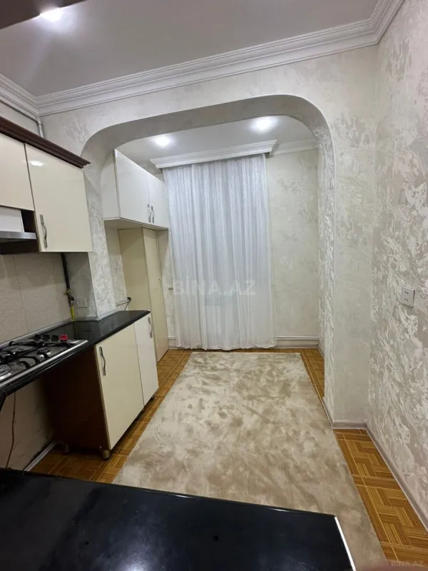 Satılır 2 otaqlı mənzil 58 m²