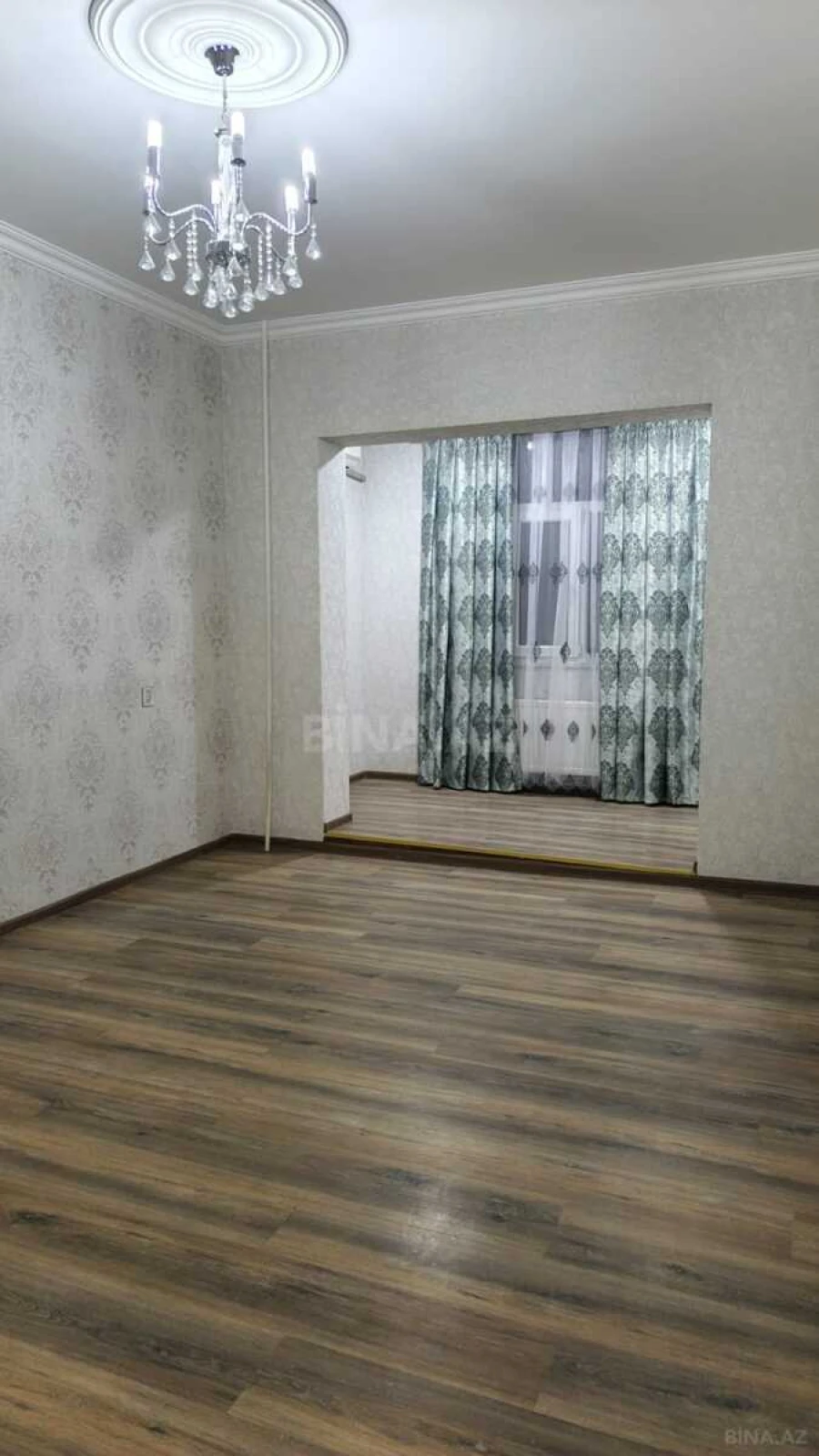 Satılır 1 otaqlı mənzil 40 m²