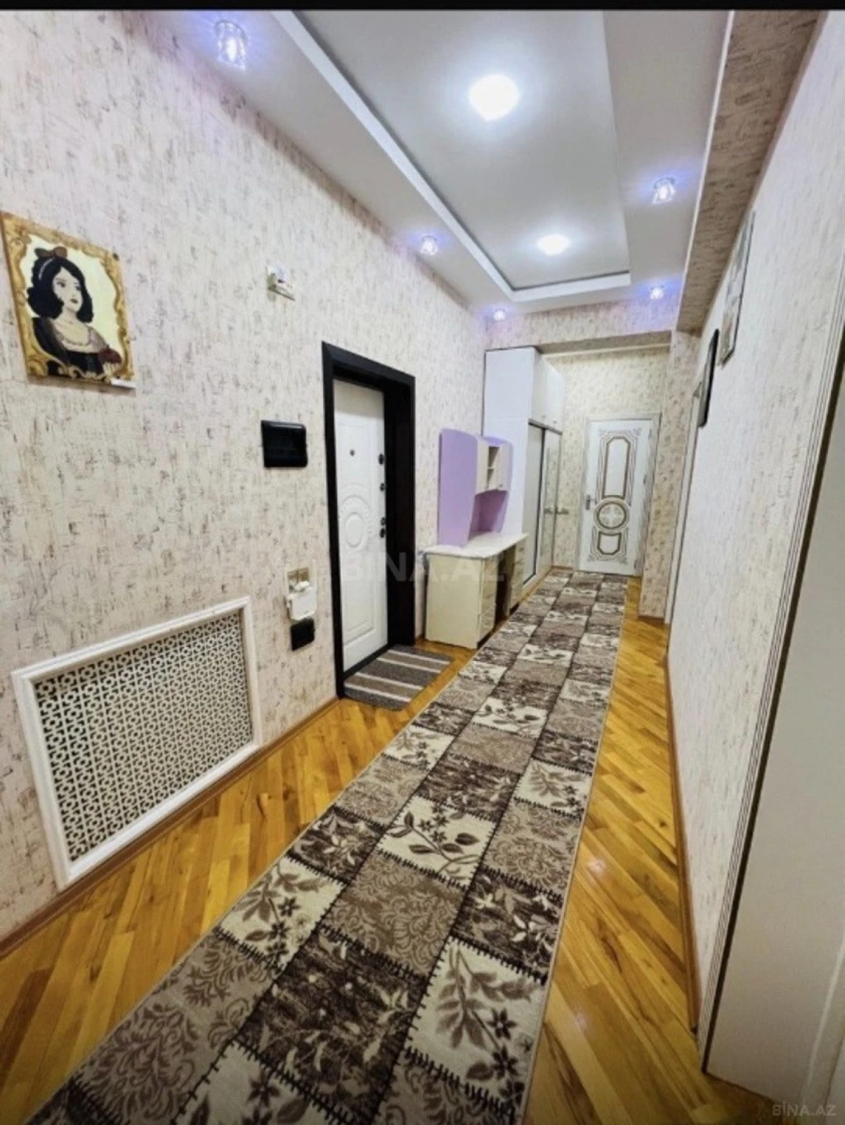 Satılır 3 otaqlı mənzil 94 m²
