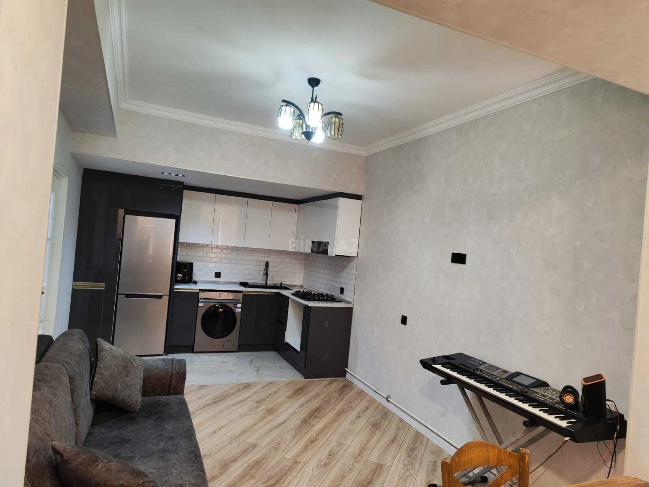Satılır 2 otaqlı mənzil 52 m²