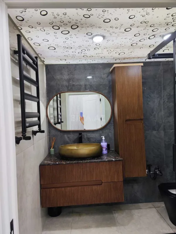 Satılır 2 otaqlı mənzil 52 m²