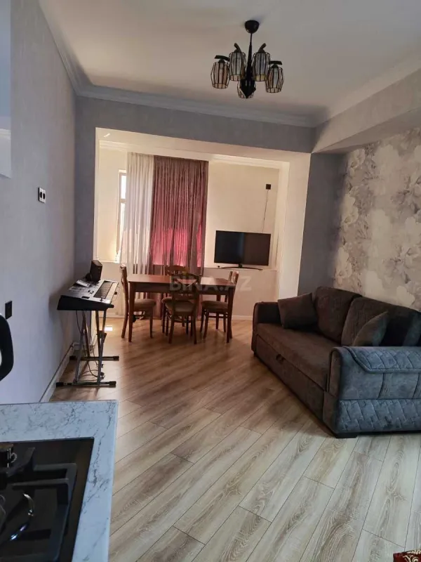 Satılır 2 otaqlı mənzil 52 m²