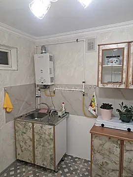 Satılır 1 otaqlı mənzil 42 m²