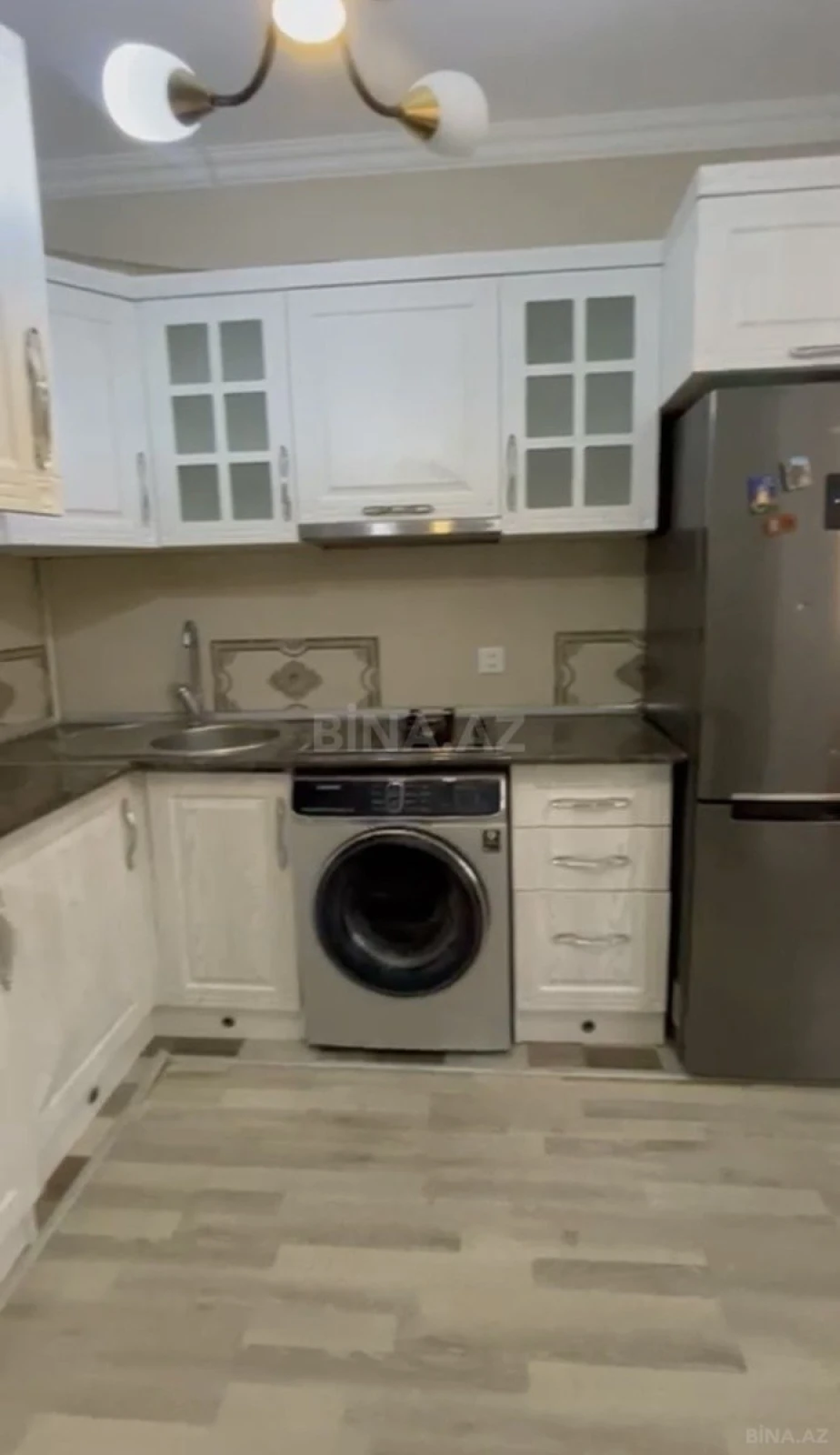 Kirayə verilir 3 otaqlı mənzil 86 m²