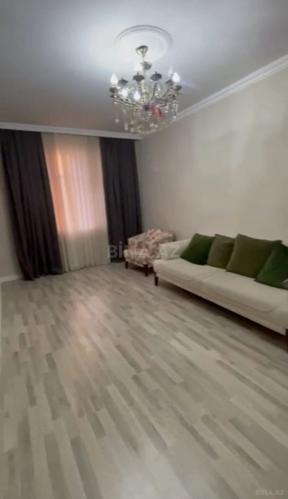 Kirayə verilir 3 otaqlı mənzil 86 m²