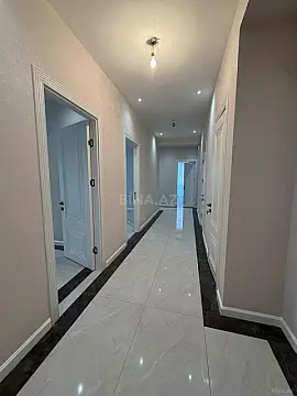 Satılır 3 otaqlı mənzil 115 m²