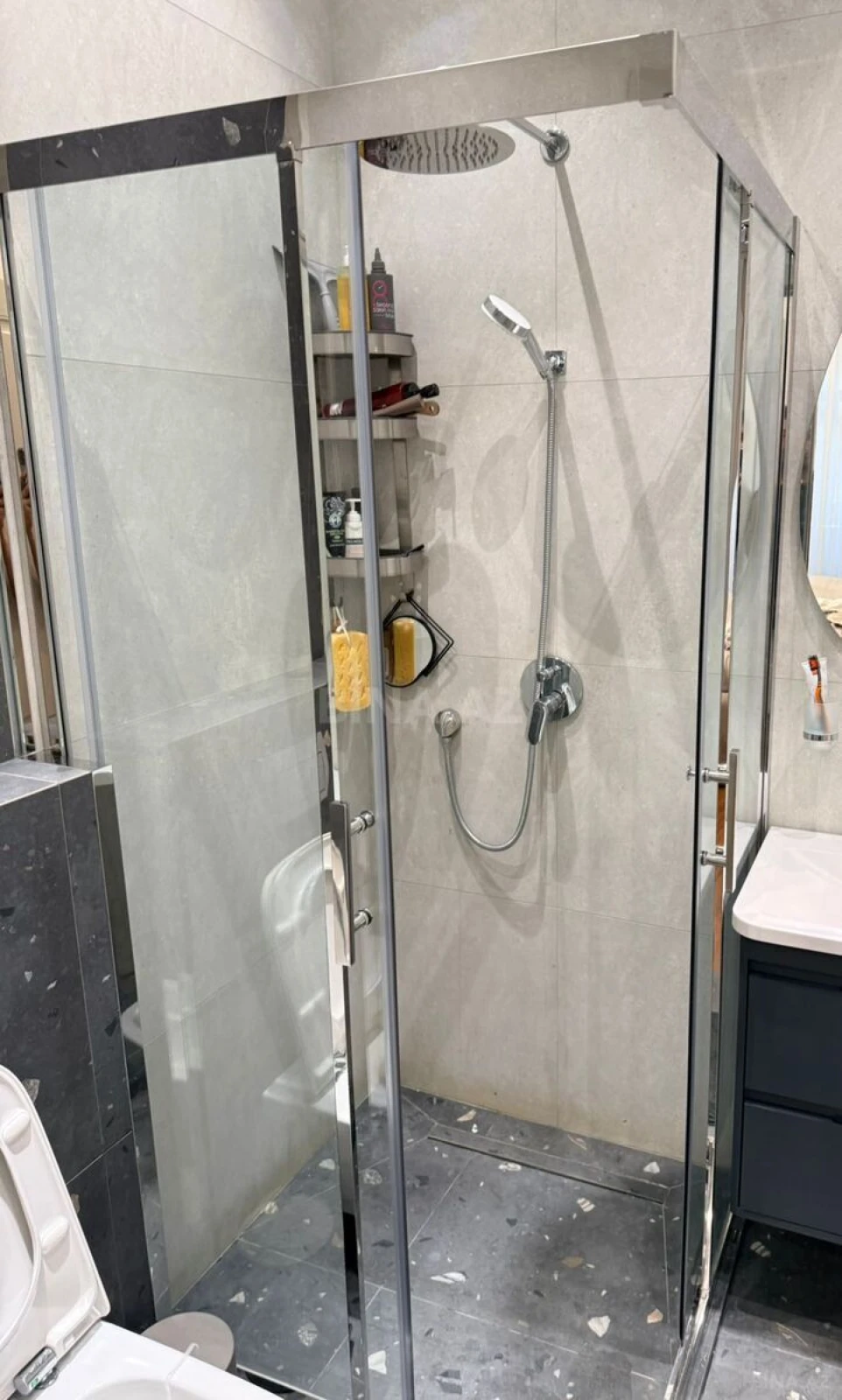 Satılır 3 otaqlı mənzil 127 m²