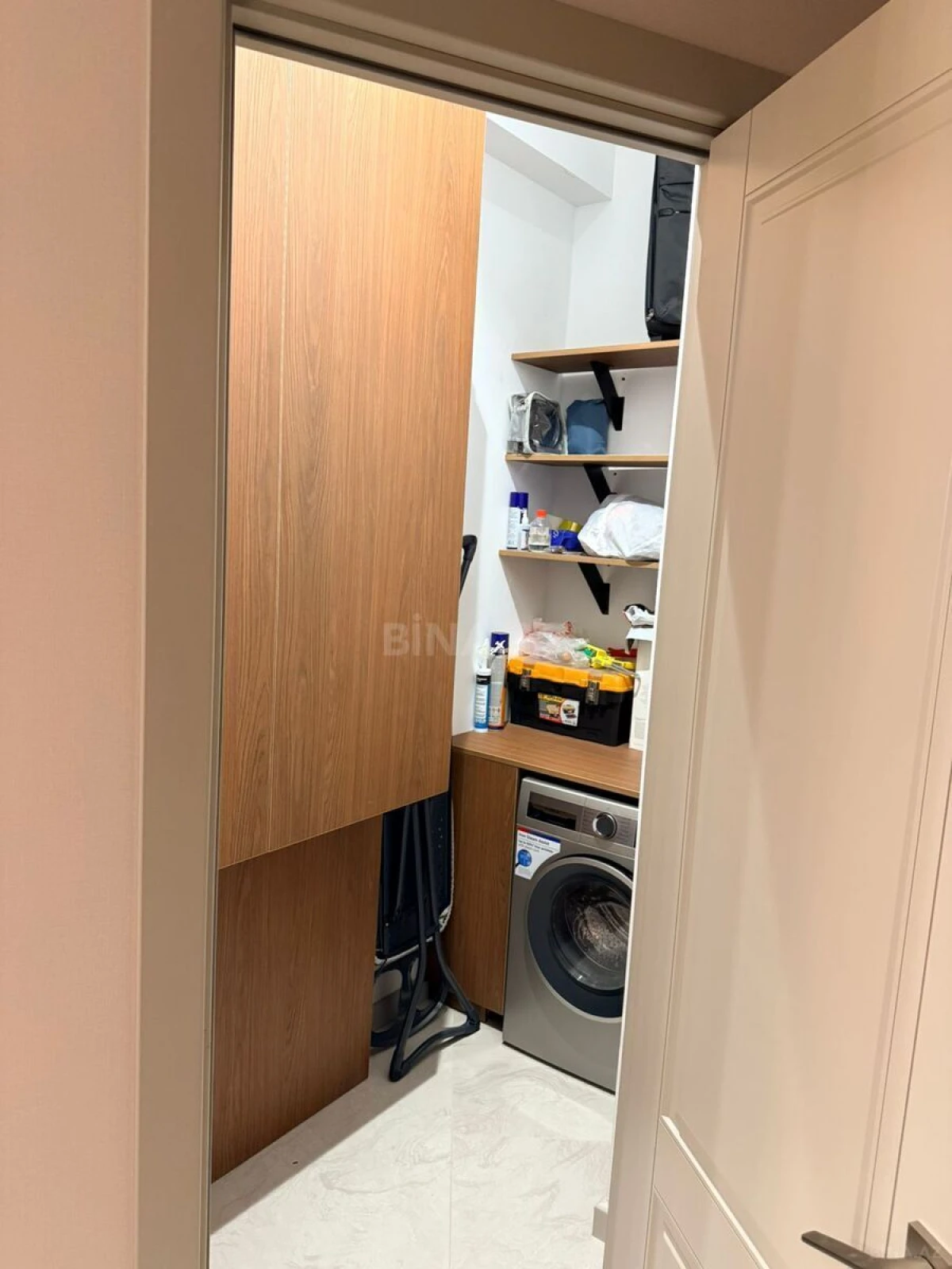 Satılır 3 otaqlı mənzil 127 m²