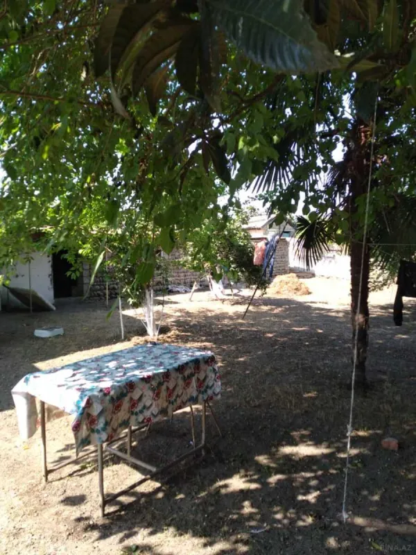 Satılır 3 otaqlı həyət evi 65 m²