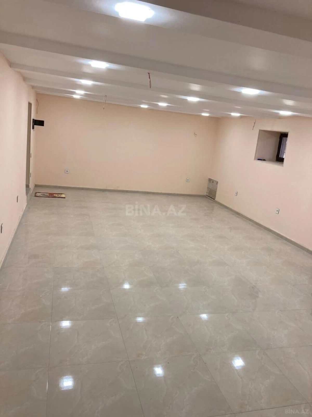 Kirayə verilir obyekt 45 m²