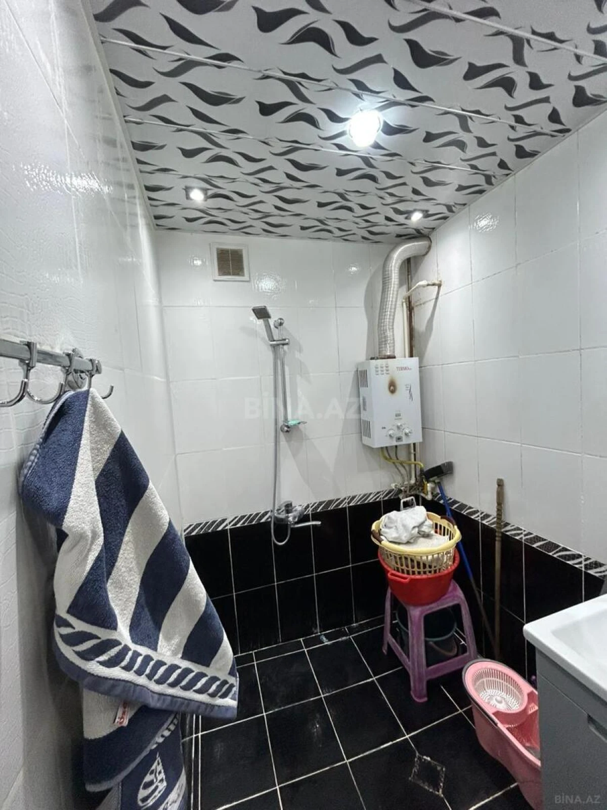 Satılır 2 otaqlı mənzil 58 m²