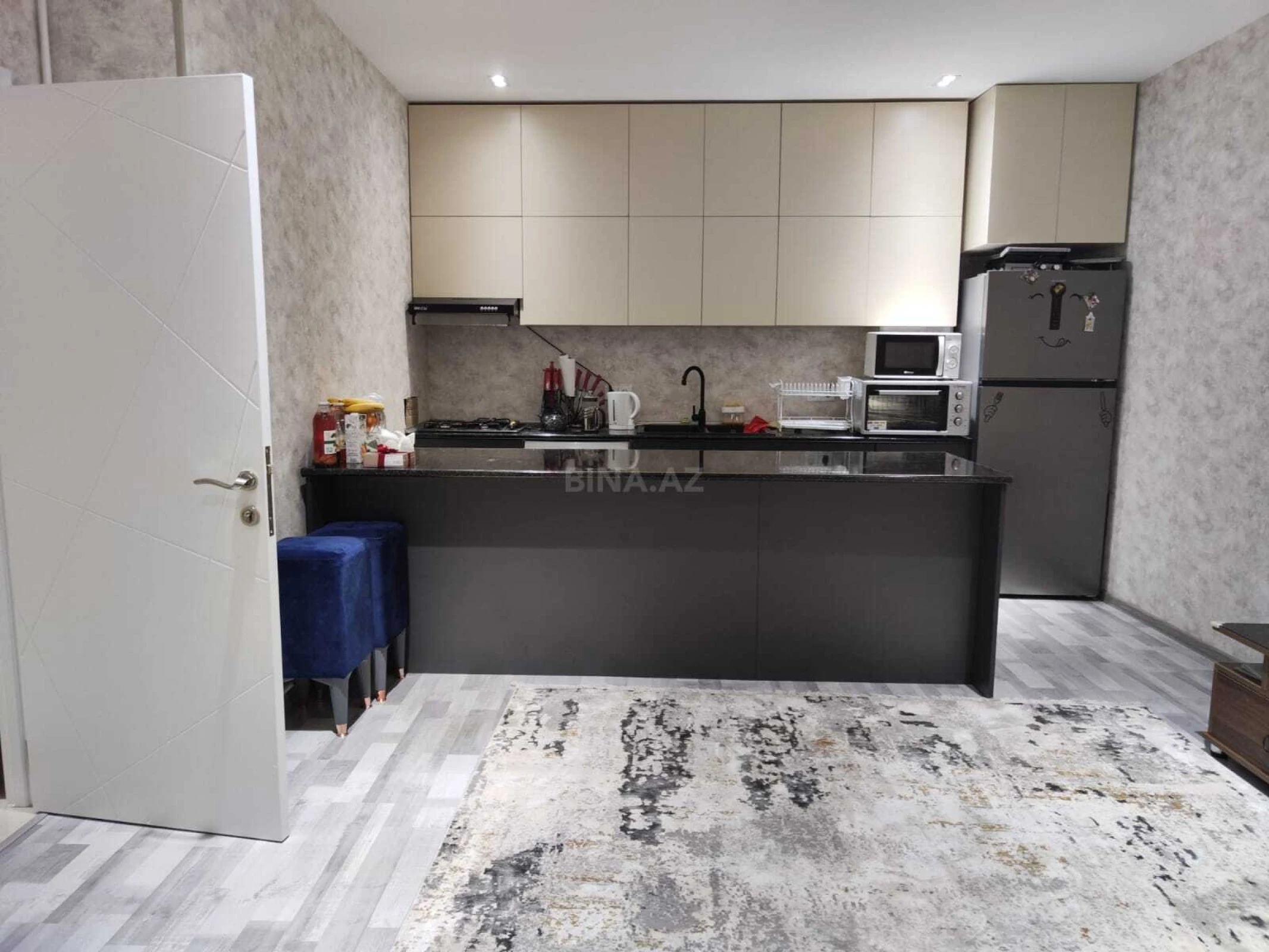 Kirayə verilir 3 otaqlı mənzil 80 m²