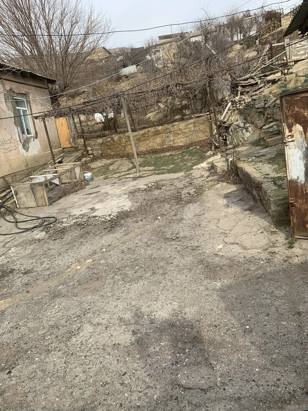 Satılır torpaq sahəsi 4 m²