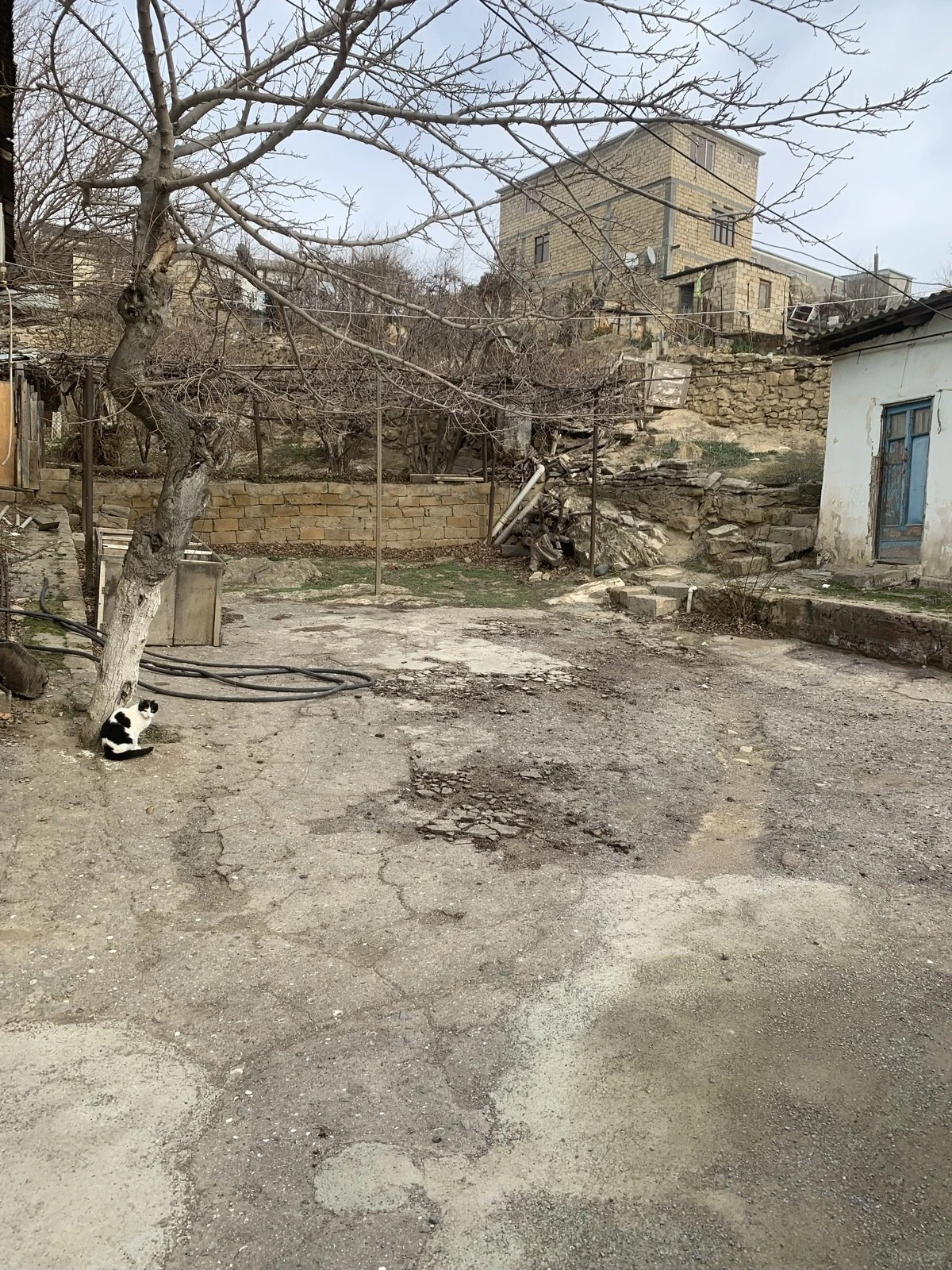 Satılır torpaq sahəsi 4 m²