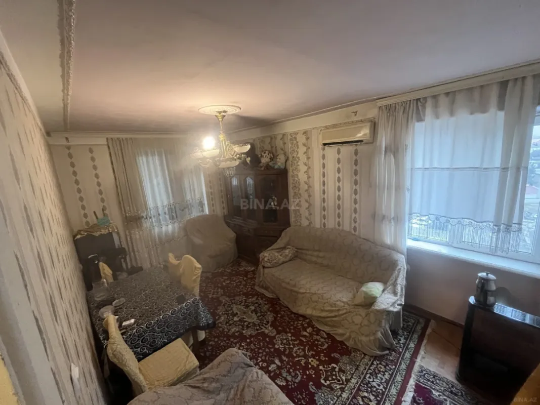 Satılır 3 otaqlı mənzil 50 m²