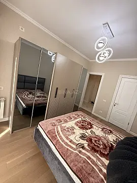 Kirayə verilir 2 otaqlı mənzil 72 m²