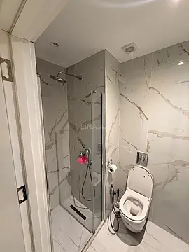 Kirayə verilir 2 otaqlı mənzil 72 m²