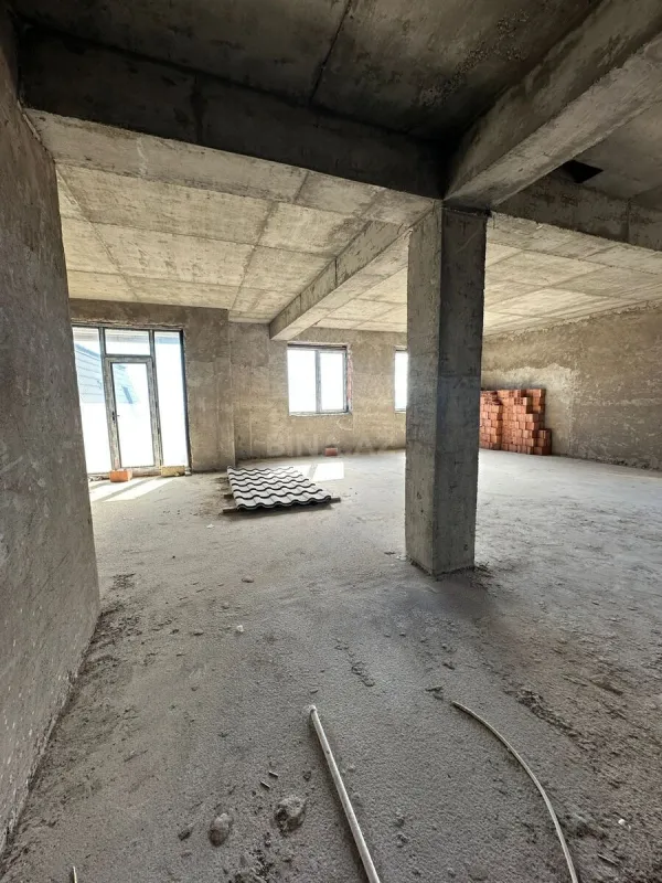 Satılır 3 otaqlı mənzil 88 m²