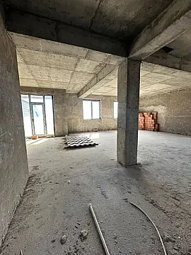 Satılır 3 otaqlı mənzil 88 m²