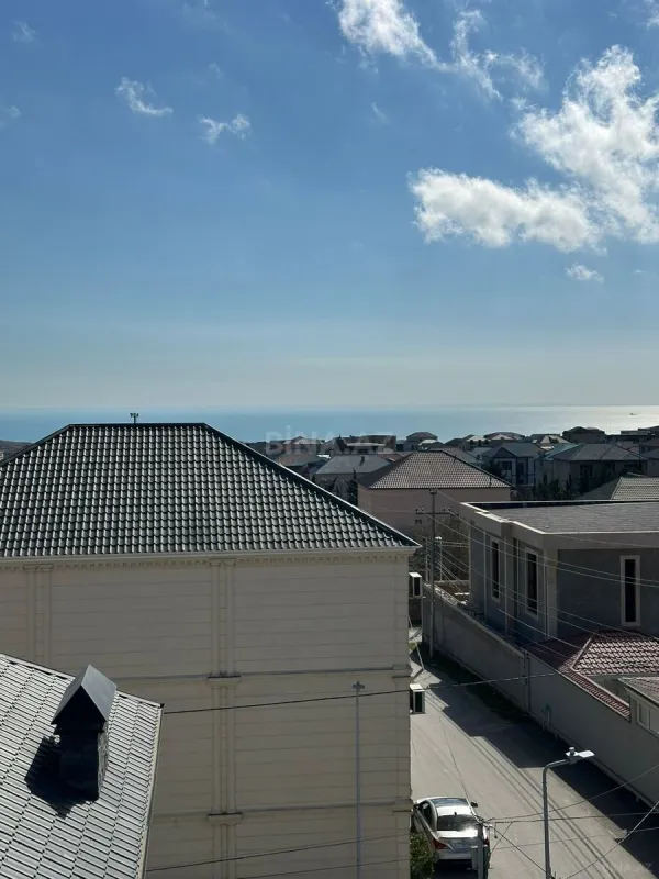 Satılır 3 otaqlı mənzil 88 m²