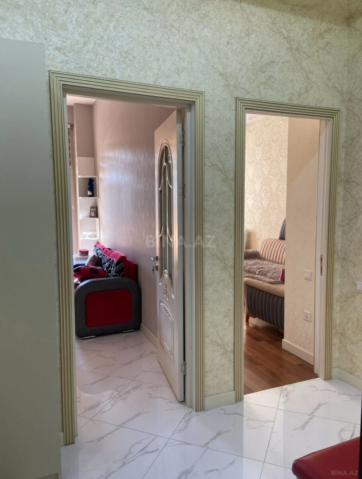 Kirayə verilir 2 otaqlı mənzil 80 m²