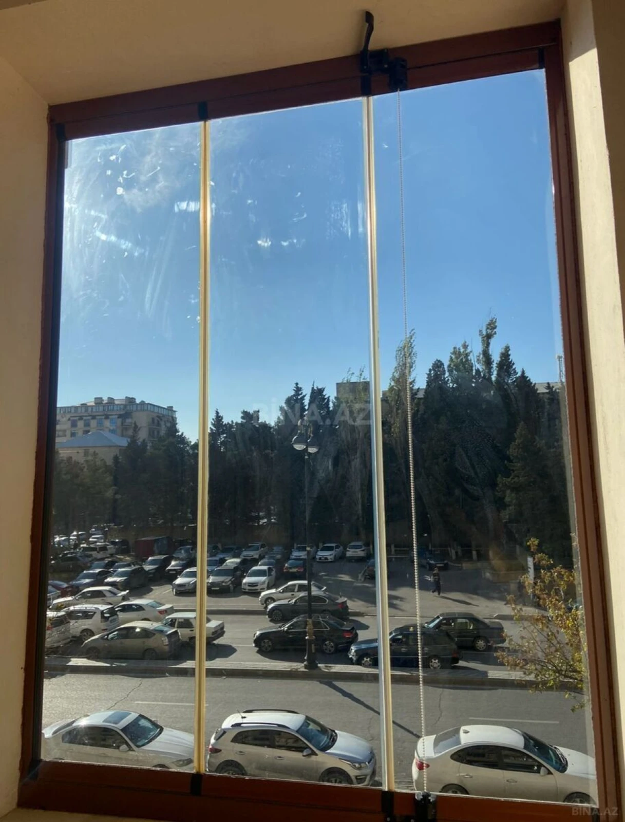 Kirayə verilir 2 otaqlı mənzil 80 m²