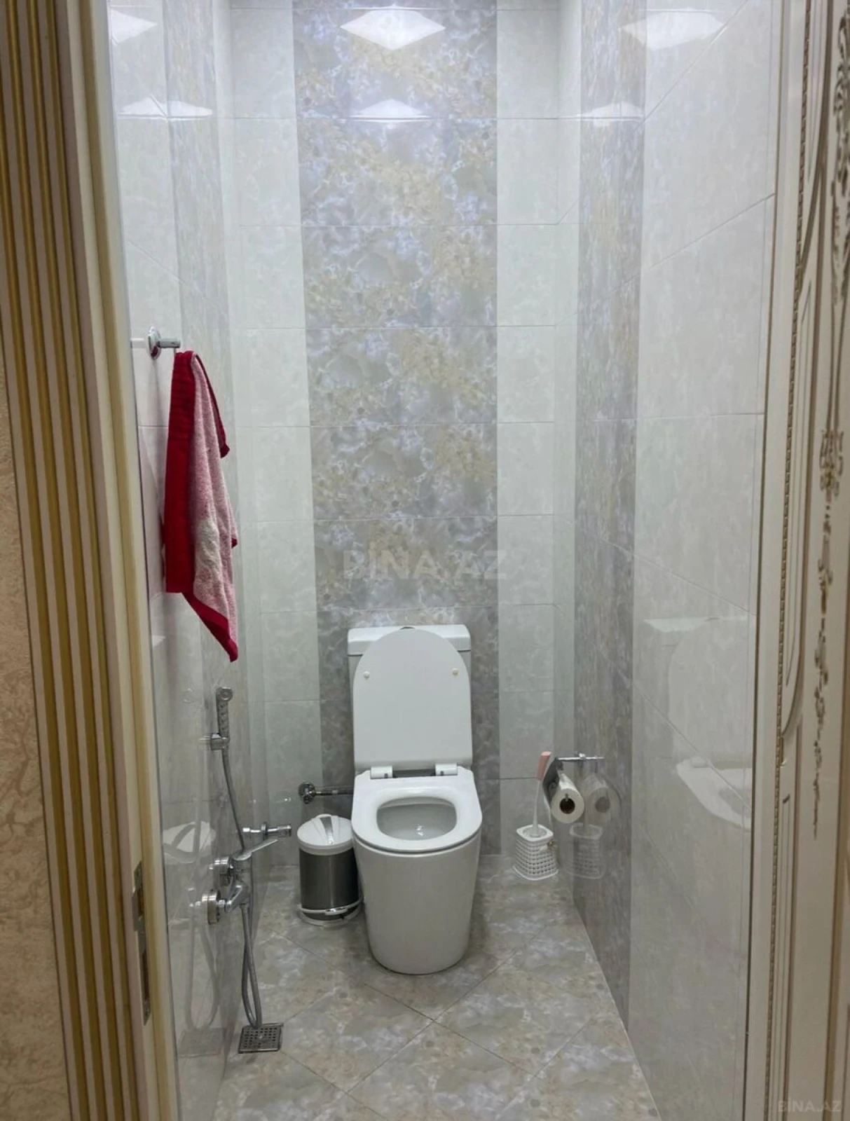 Kirayə verilir 2 otaqlı mənzil 80 m²