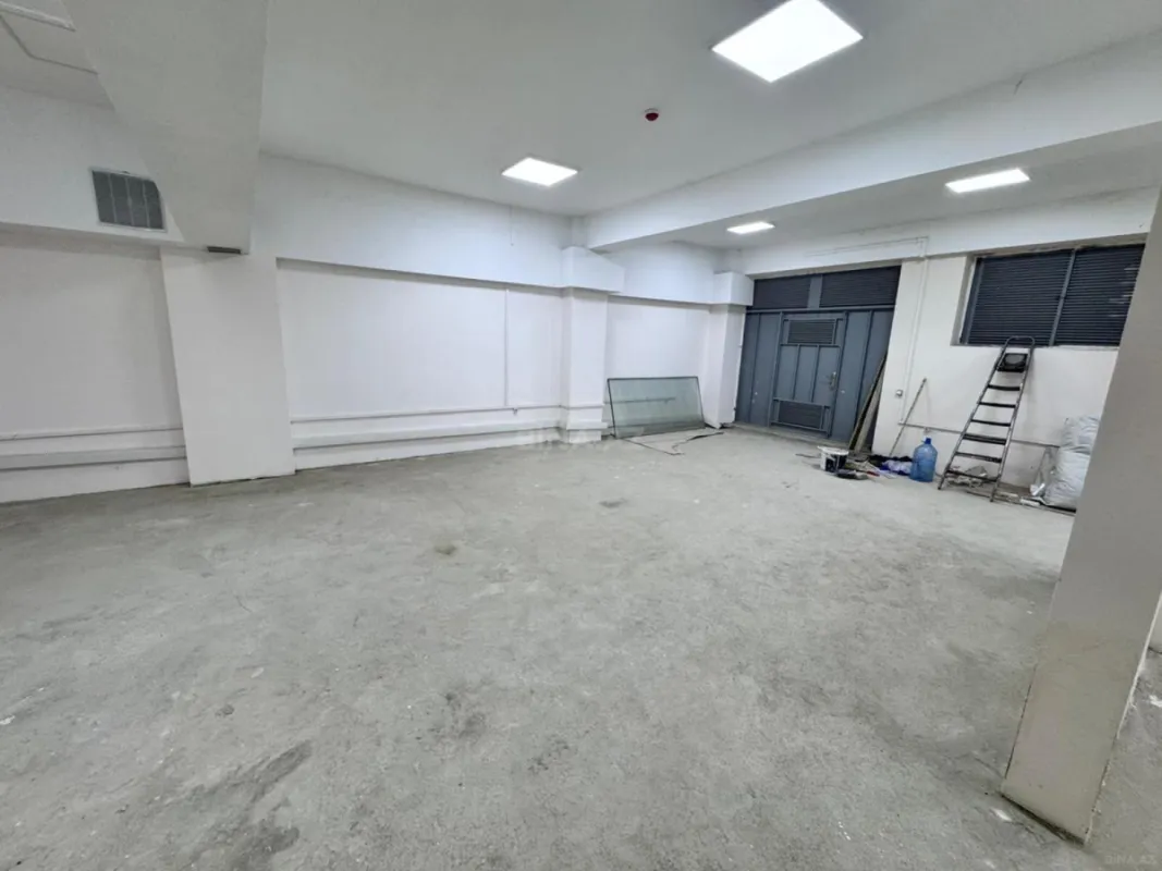 Kirayə verilir obyekt 400 m²