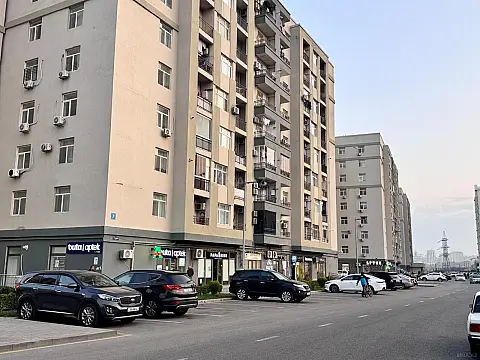 Kirayə verilir obyekt 400 m²