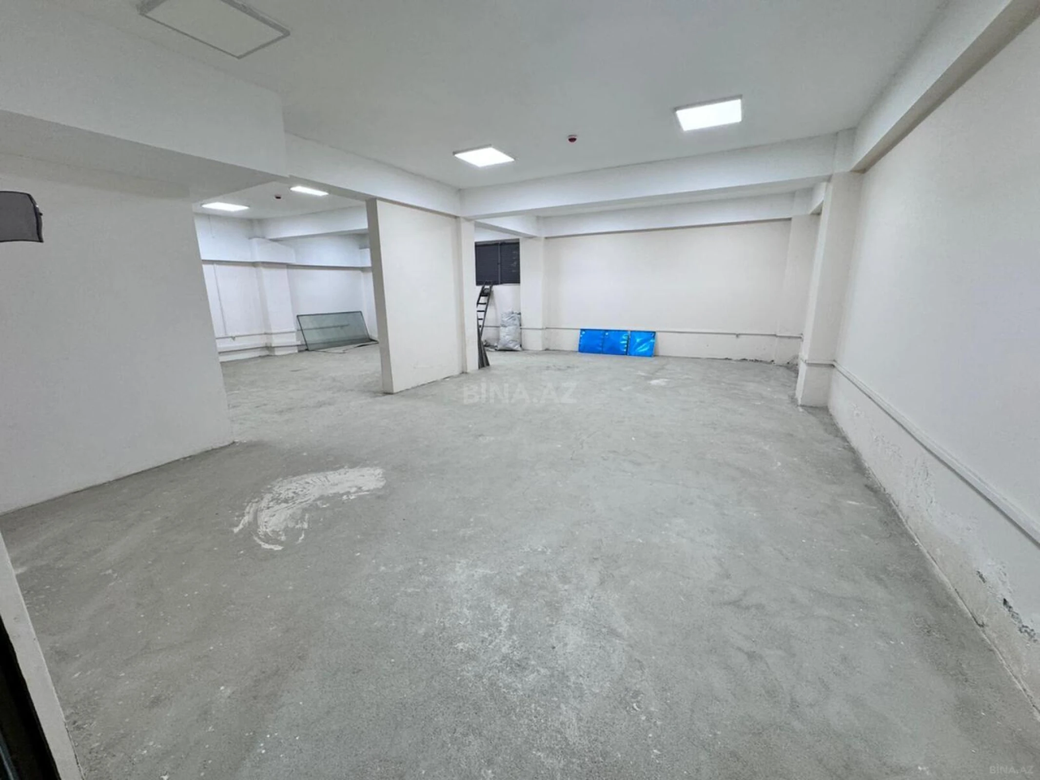 Kirayə verilir obyekt 400 m²