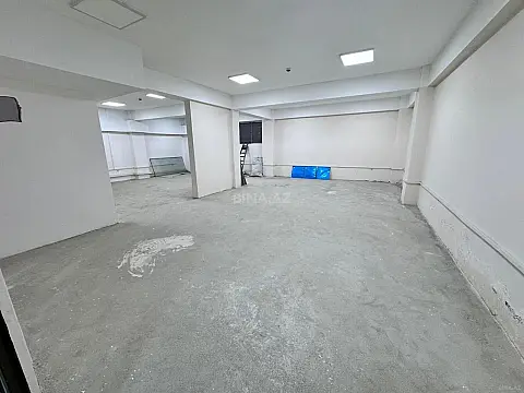 Kirayə verilir obyekt 400 m²