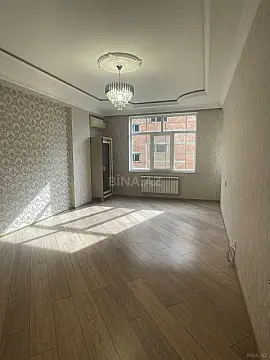 Kirayə verilir 2 otaqlı mənzil 90 m²