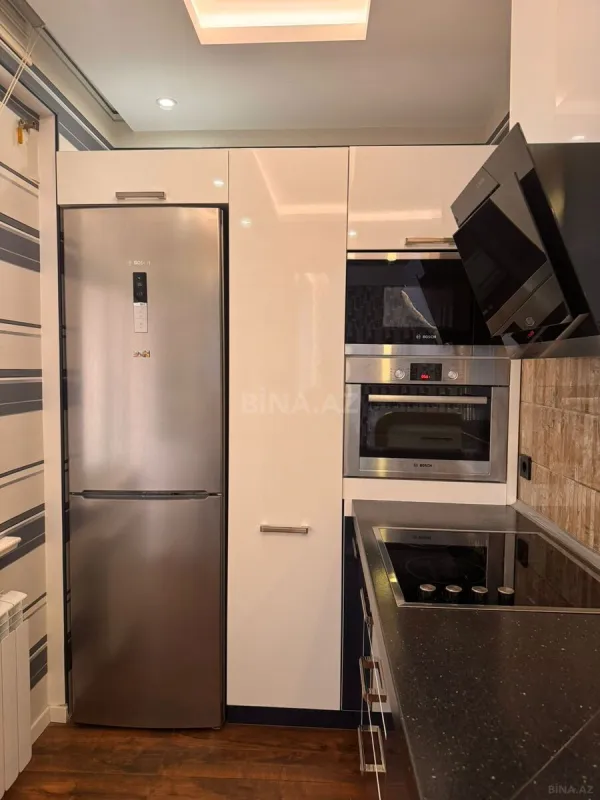 Kirayə verilir 2 otaqlı mənzil 70 m²